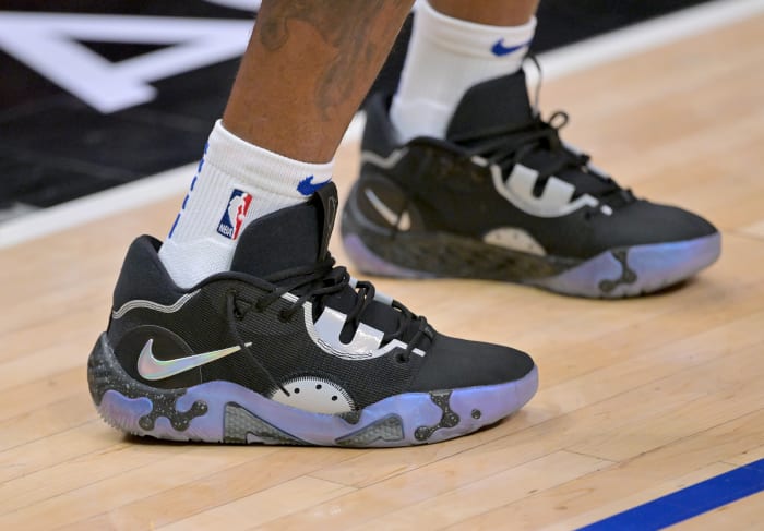 Paul George wearing the Nike PG 6 PE.